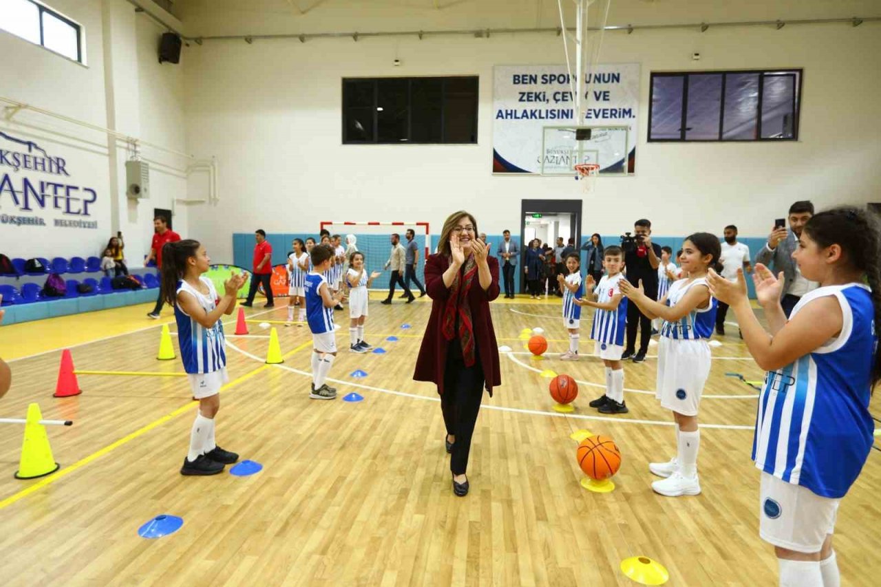Gaziantep’e 9 yılda 40 spor tesisi kazandırıldı