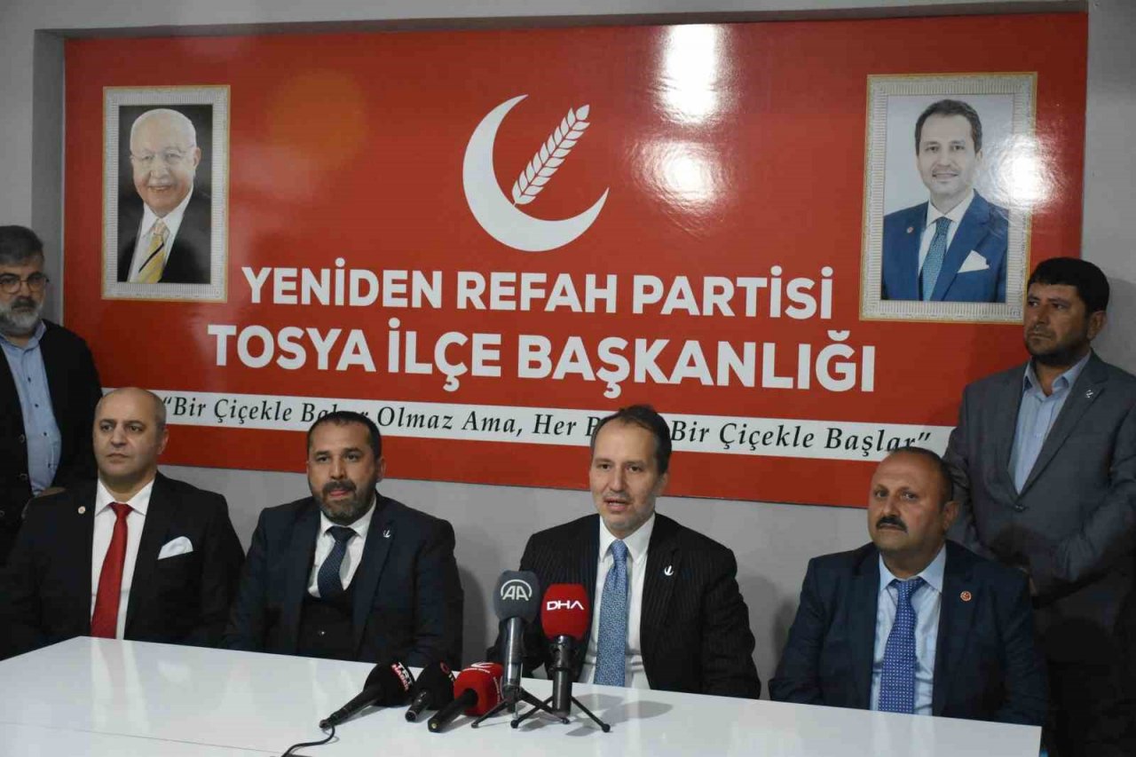 Fatih Erbakan, Tosya’dan İslam ülkelerine seslendi: ’’Boykota davet ediyorum’’