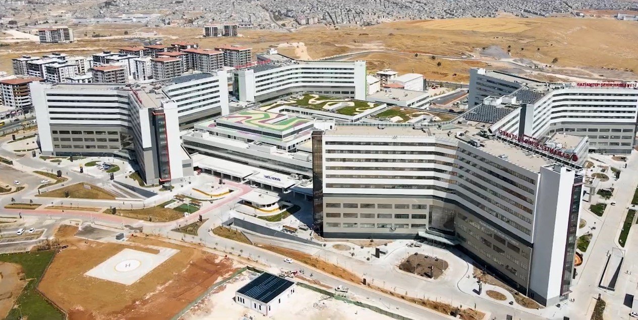 Gaziantep Şehir Hastanesi hasta kabulüne başladı
