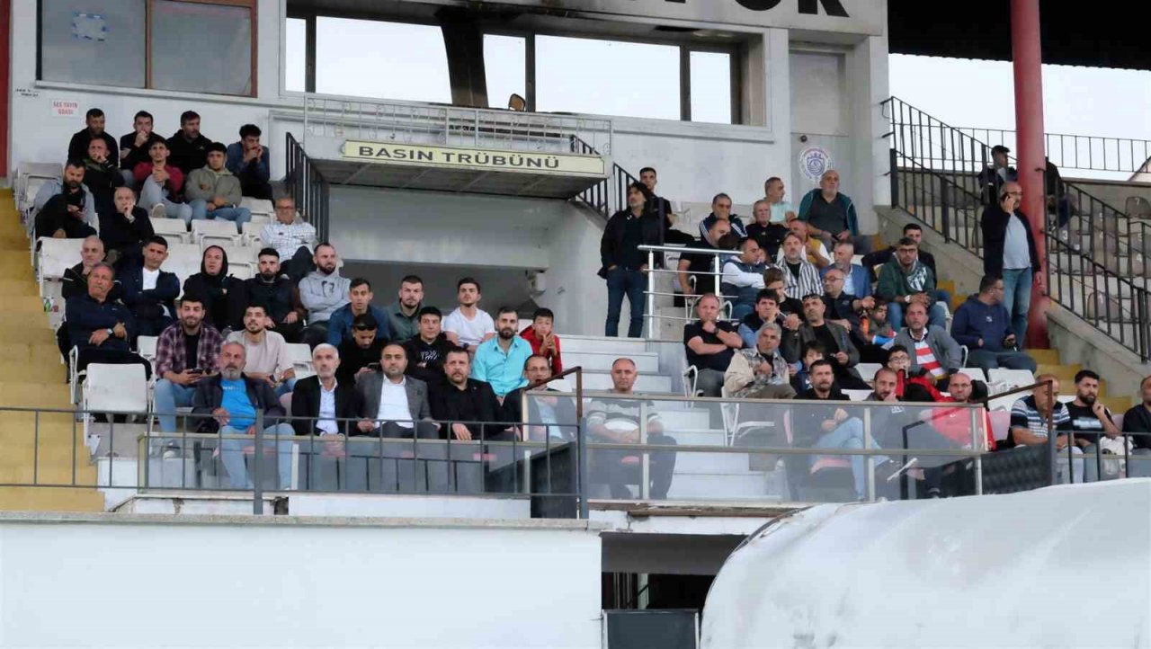 Çakırlıspor, Yalovaspor ile hazırlık maçında karşılaştı