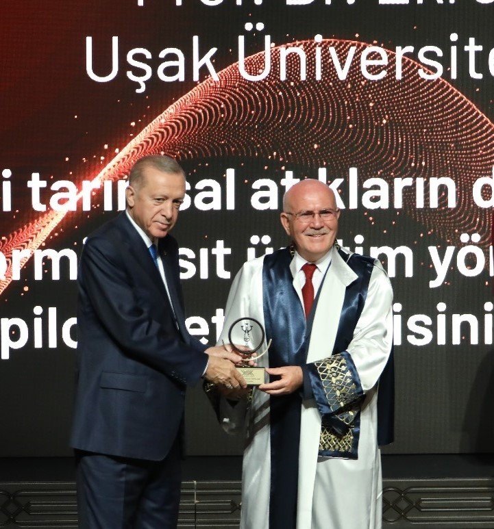 Uşak Üniversitesinin yerel kalkınmaya katkısı ödül getirdi