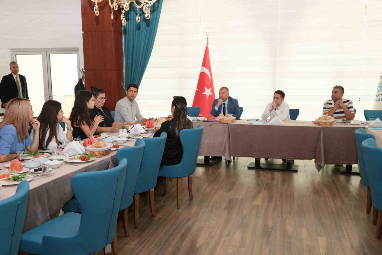 Rektör Türkdoğan: “Üniversitemiz öğrencilerimizle uyum içinde gelişimini sürdürecek”