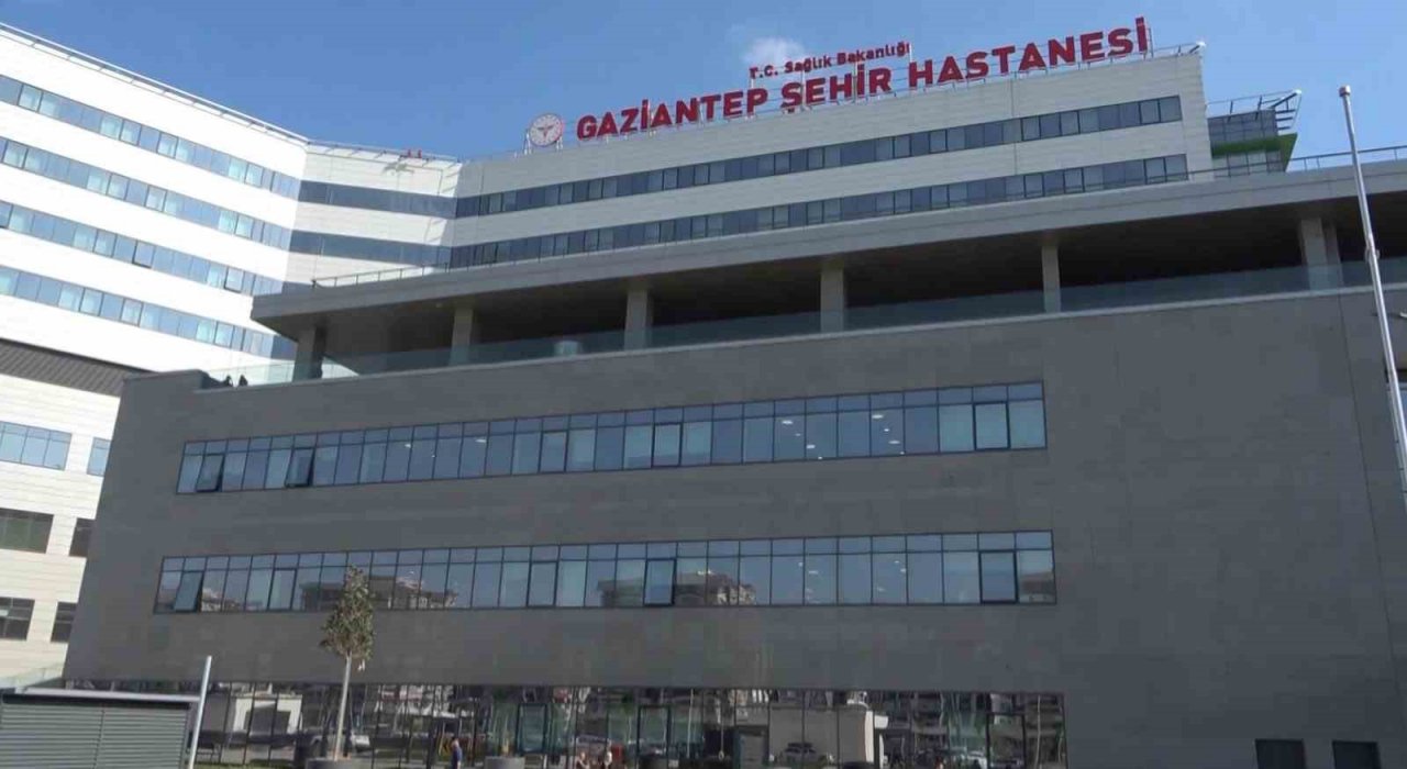 Gaziantep Şehir Hastanesinde 2 günde 7 bin 500 hastaya hizmet verildi