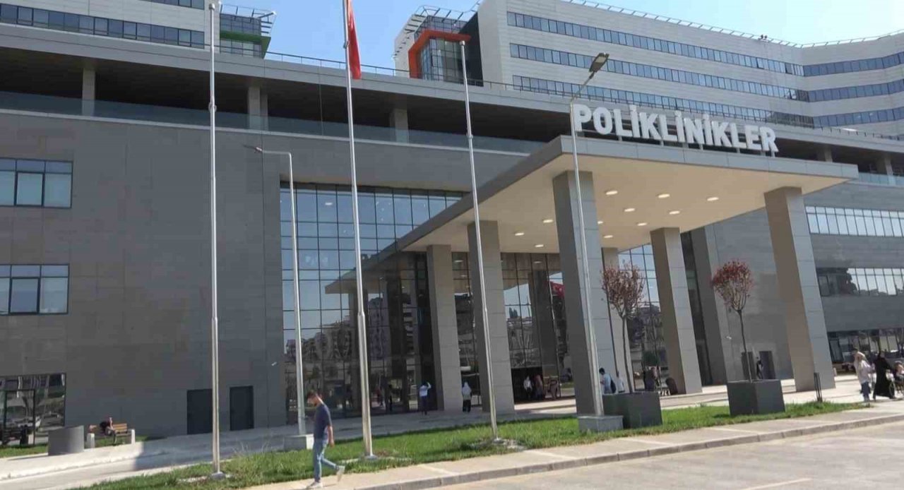 Gaziantep Şehir Hastanesinde 2 günde 7 bin 500 hastaya hizmet verildi