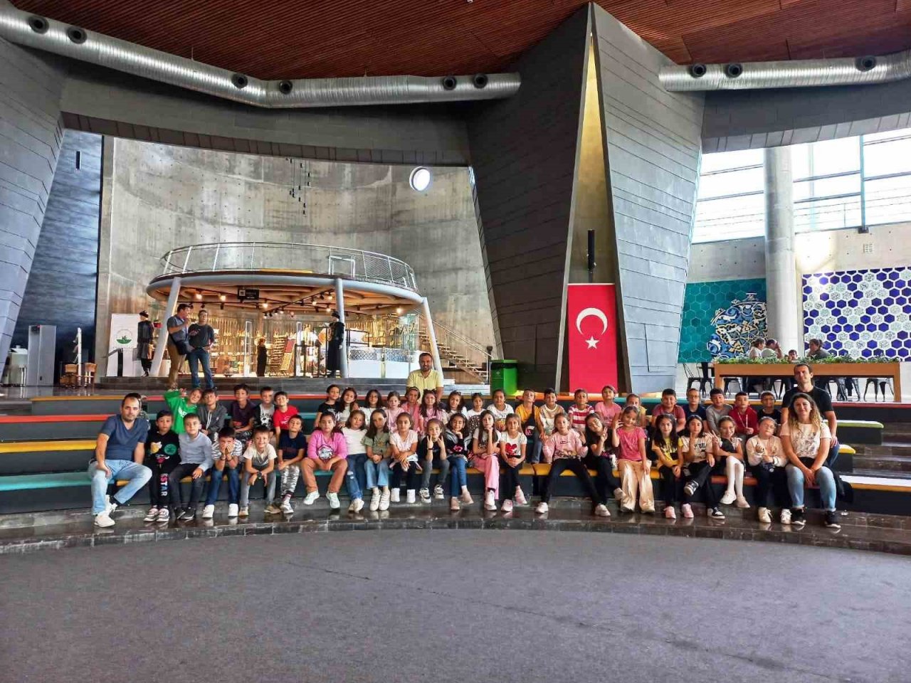 Hisarcık Cumhuriyet İlkokulunda Bursa’ya kültür gezisi