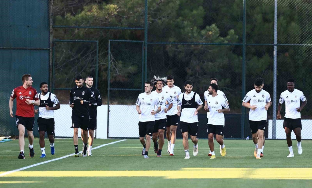 Beşiktaş, Galatasaray maçı hazırlıklarını sürdürdü