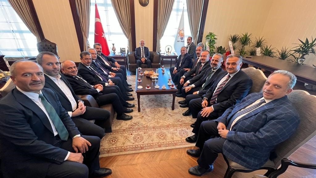 Başkan Büyükkılıç’tan AK Parti Genel Başkan Vekilleri Elitaş ve Ala ile Yerel Yönetimler Başkanı Yılmaz’a ziyaret