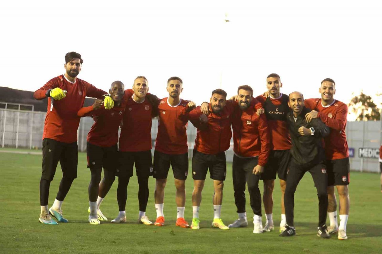 Sivasspor, Kasımpaşa maçı hazırlıklarına başladı