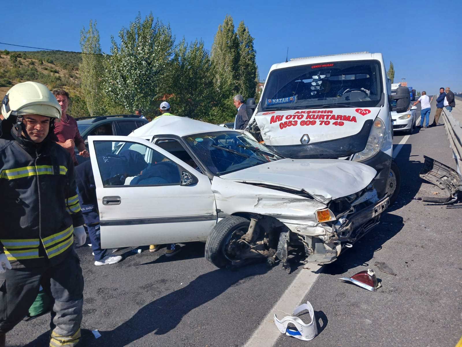 konya-trafik-kazasi-aksehir-13-ekim-2023.jpg