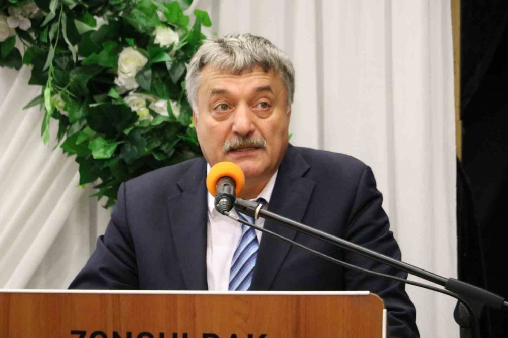 Gencecik 19 hafız icazet töreniyle taç giydi