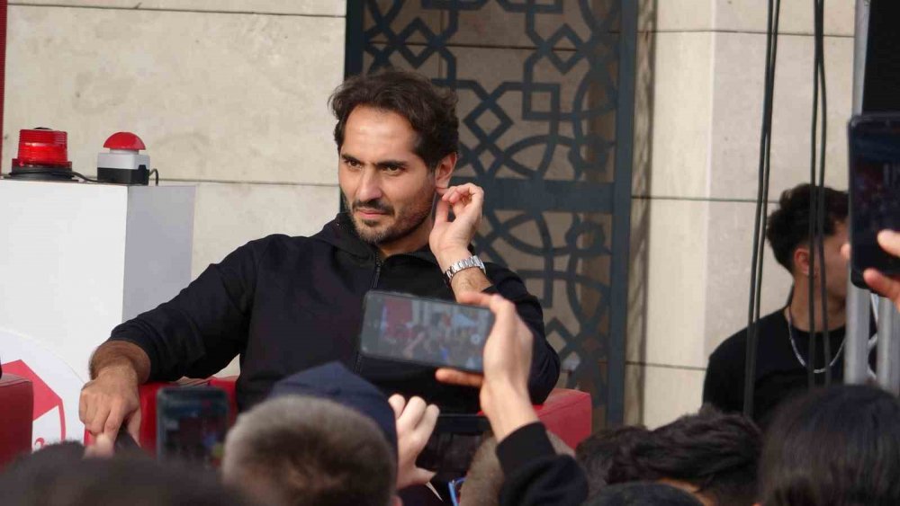 Konya’da milli maç heyecanı! Eski milliler Konyalılarla buluştu