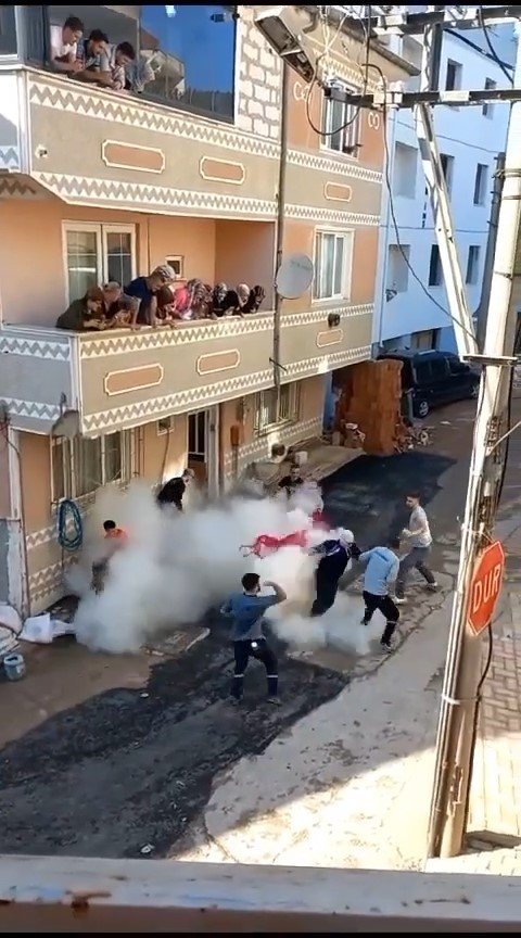 Bursa'da Gelin Almaya Gelen Damada Bakın Neler Yaptılar