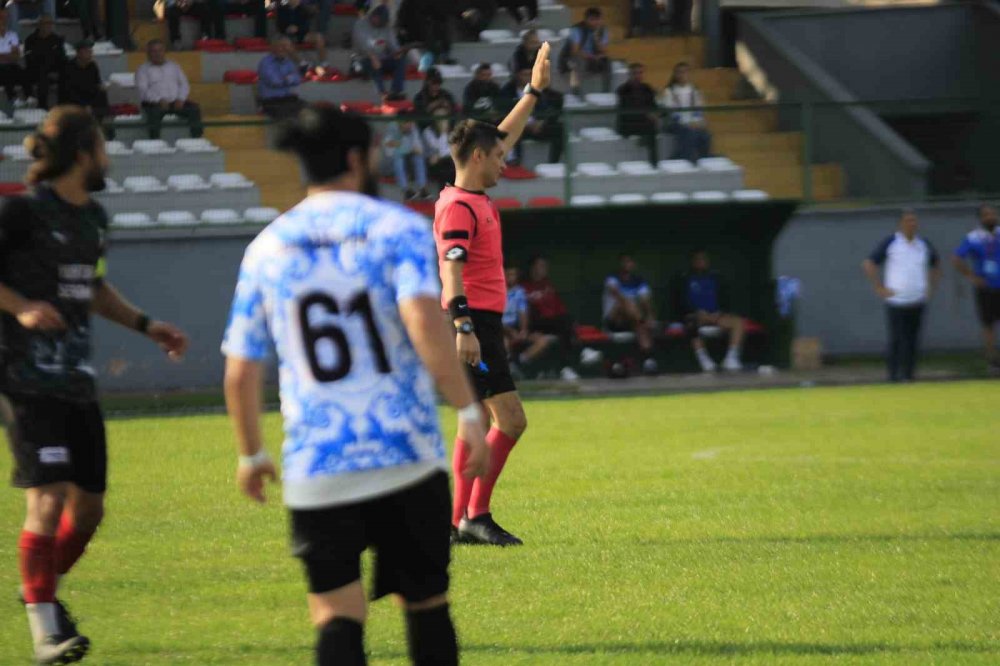 Çaycumaspor evinde 1-0 galip