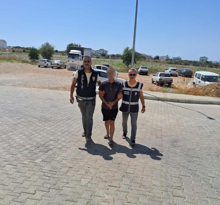Antalya polisi tuttuğunu yakaladı