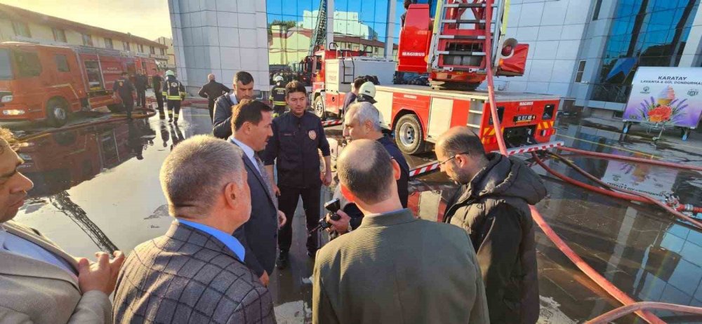 Yangının ardından Karatay Belediyesi'nde hasar tespit çalışması başladı