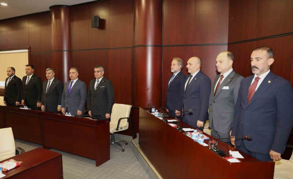 Süveyş Kanalı Gaziantep'in Ticaretini Riske Atıyor