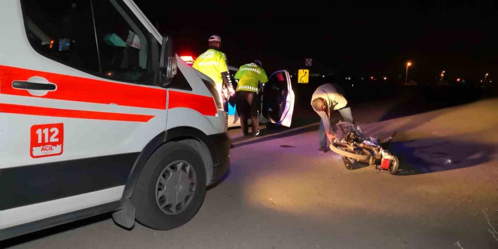 Aksaray'da feci kaza! Motosiklet sürücüsü ağır yaralandı