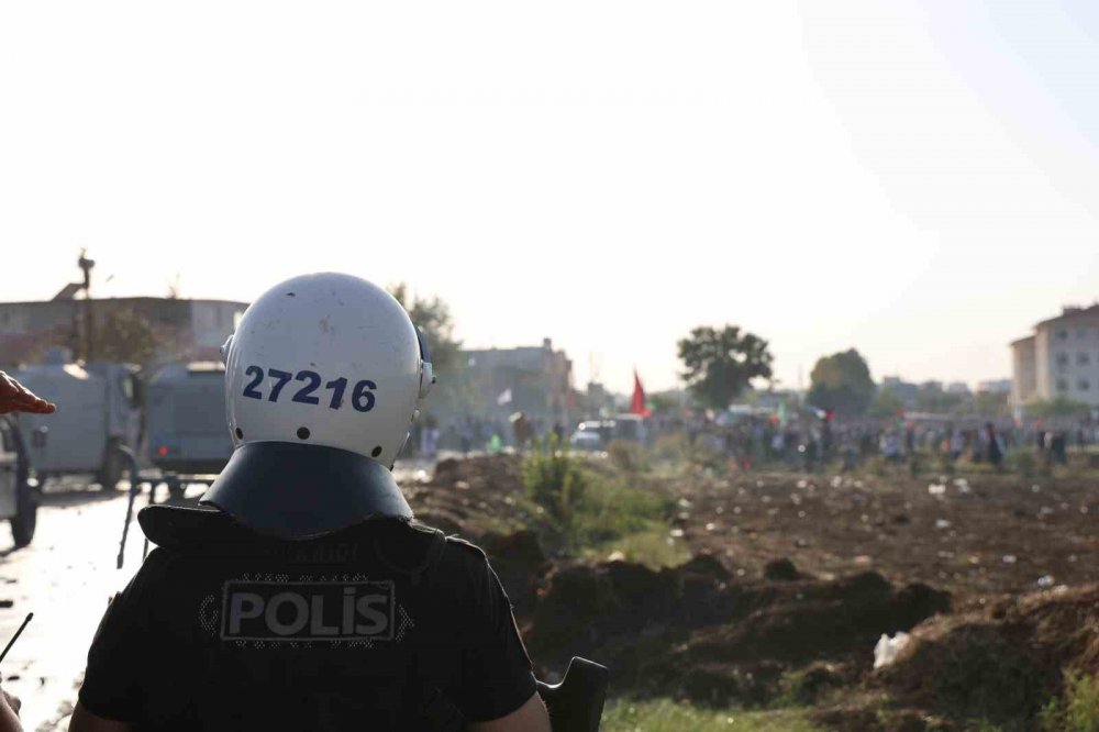 Gazze'ye destek protestosu yarıda kesildi! İHH Başkanı Yıldırım'dan İncirlik'teki provokasyona tepki