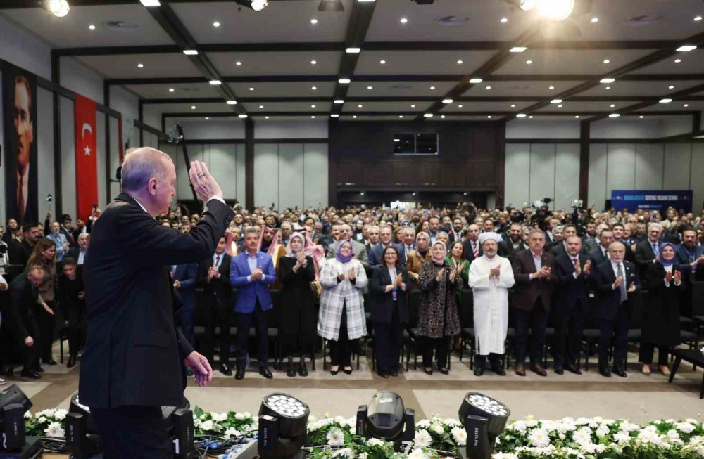 Cumhurbaşkanı Erdoğan: Hiçbir utanç lekesi bulunmayan bir ülke olarak sorumluluklarımızın farkındayız