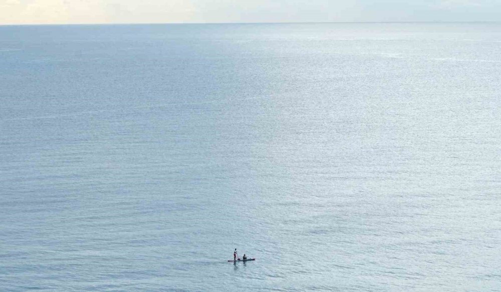 Fırtınadan saatler önce: Denizin keyfini son saniyeye kadar çıkardılar