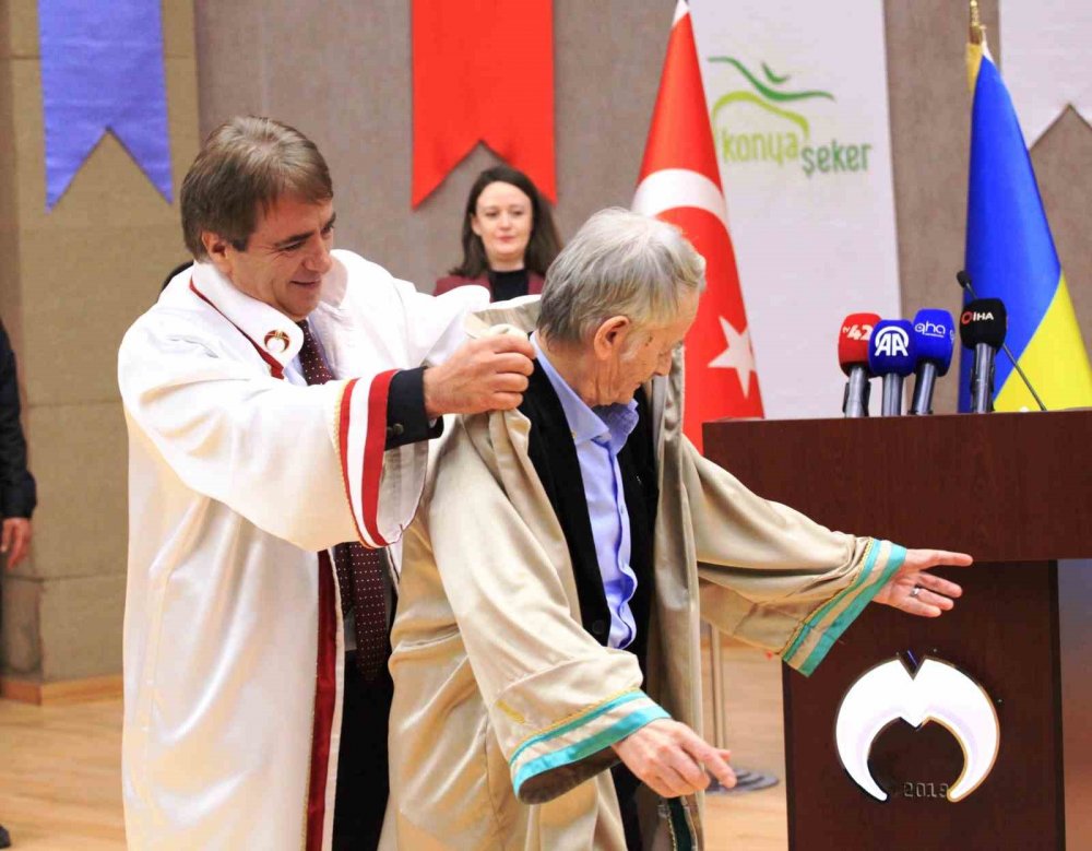 Kırım Tatar Liderine Konya Gıda ve Tarım Üniversitesi'nden Fahri Doktora