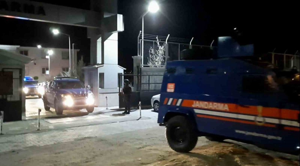 Mühimmat deposu mu, evin banyosu mu? Jandarma 6 gün takip etti