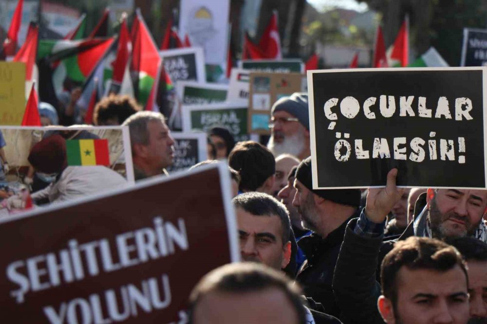STK'lar ve vatandaştan İsrail’i kınama! Filistin’e destek yürüyüşü