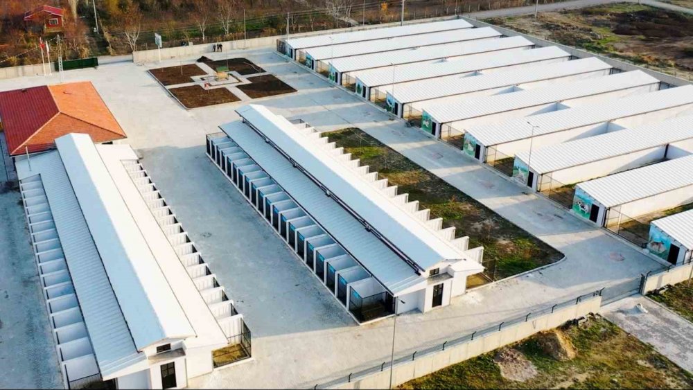 Akşehir Belediyesi'nden sahipsiz hayvanlar için dev merkez