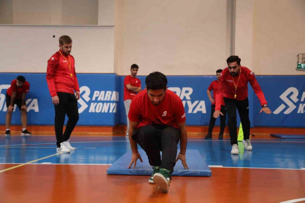 Parkur Konya, gençleri fiziki yeterlilik sınavlarında başarıya taşıyor