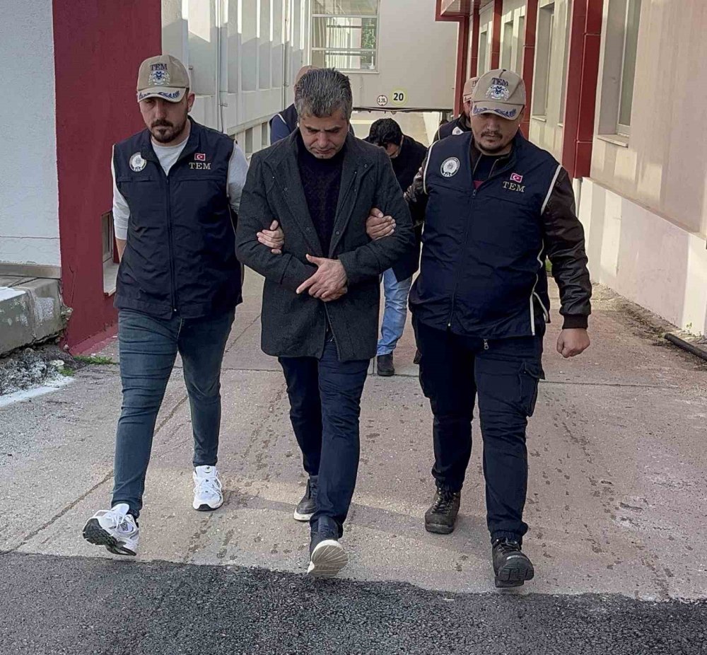 Konya ve Şanlıurfa'da aranan FETÖ’cü öğretmen ve polis böyle yakalandı