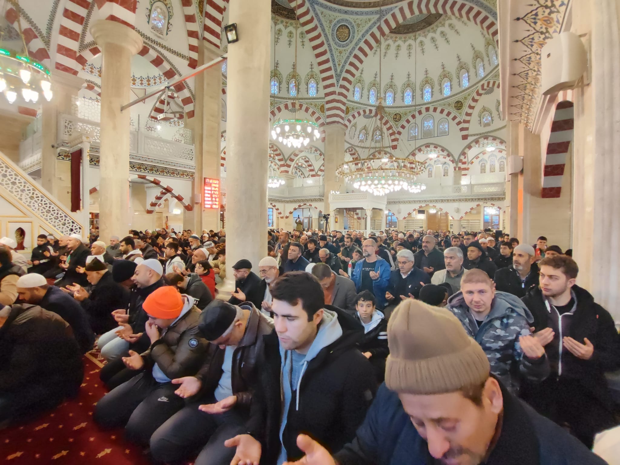 sabah-namazi-bulusmasi12.jpg