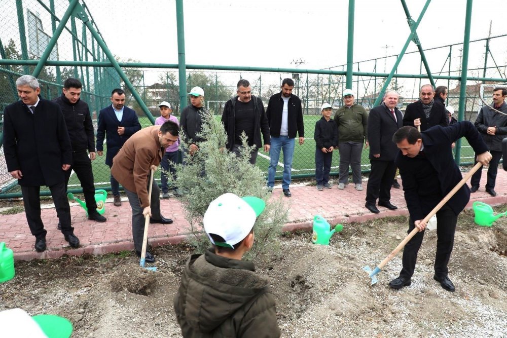 Karatay Belediyesi, 2023'te Yeşil Alanlarıyla Parladı: 36 Yeni Park Hizmete Açıldı