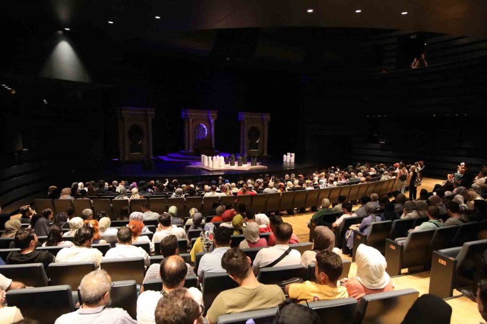 Konya Şehir Tiyatrosu, 116 Gösterimle Kültür ve Sanat Rüzgarı Estirdi