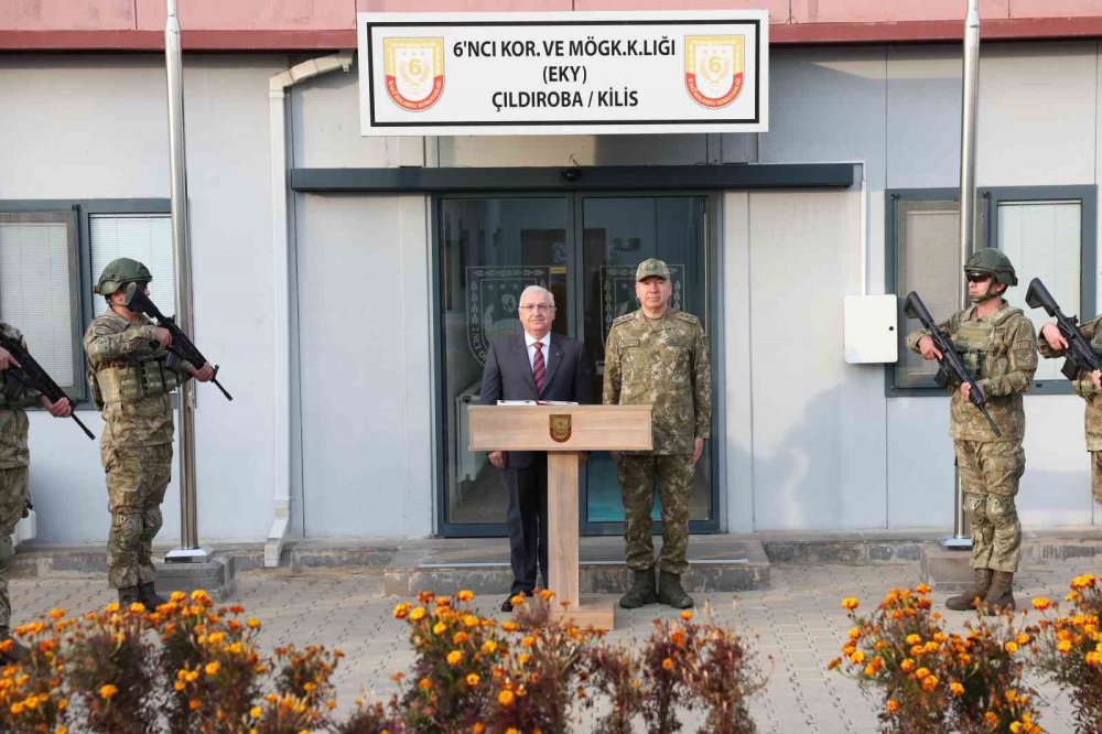 Cumhurbaşkanı Erdoğan'dan kahraman Mehmetçiklere yeni yıl kutlaması