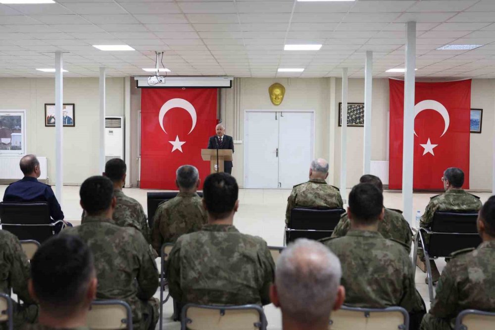 Cumhurbaşkanı Erdoğan'dan kahraman Mehmetçiklere yeni yıl kutlaması