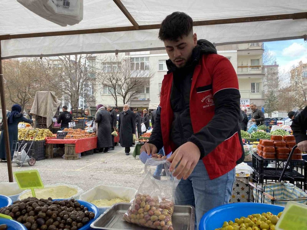 Pazar tezgahından ringlere: Ebubekir Yıldız gözünü dünya şampiyonluğuna dikti