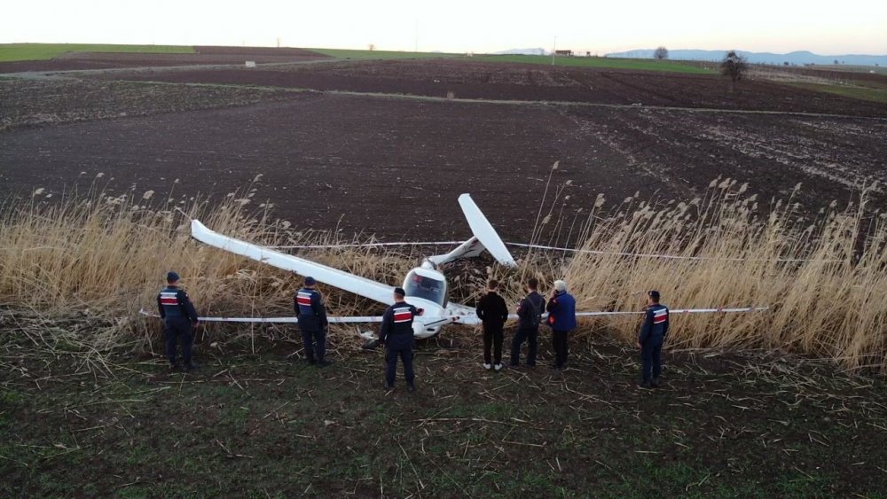 Uçak düştü dron görüntüledi