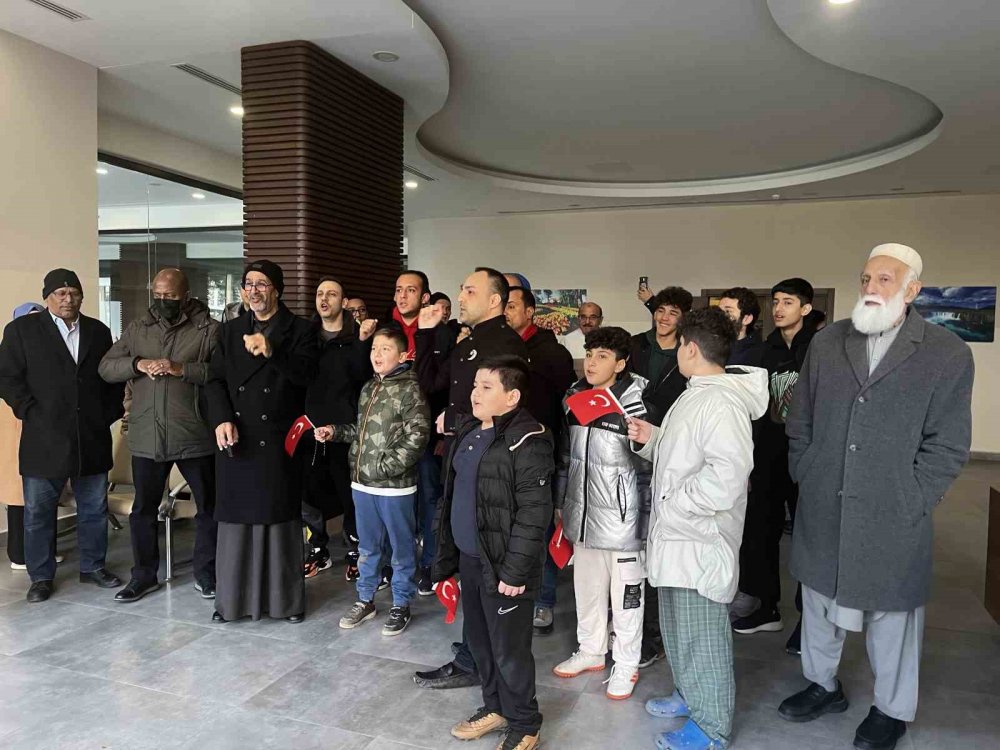 Aidatlara yapılan yüksek zamlar ve usulsüzlük iddiaları site sakinlerini isyan ettirdi