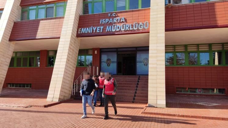 Evden 50 bin TL’lik hırsızlığın keşif anları kamerada