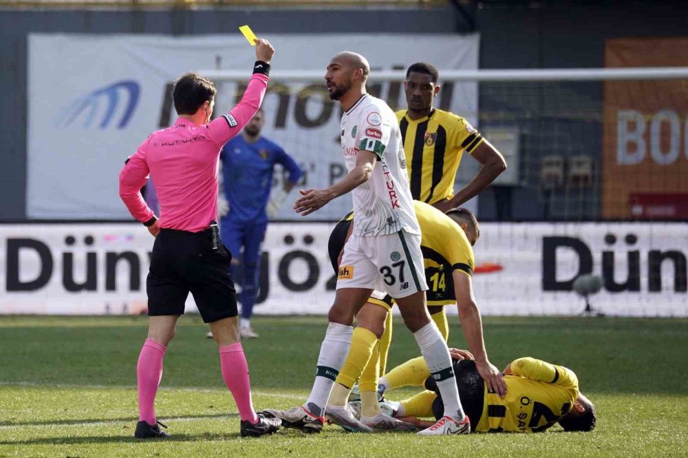 Konyaspor İstanbulspor maçında aradığını bulamadı