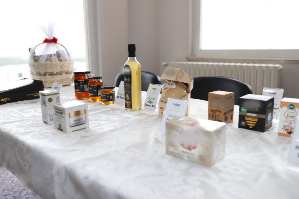 Organik ham propolis özütü tozu Türkiye’de ilk kez Sivas’ta üretildi