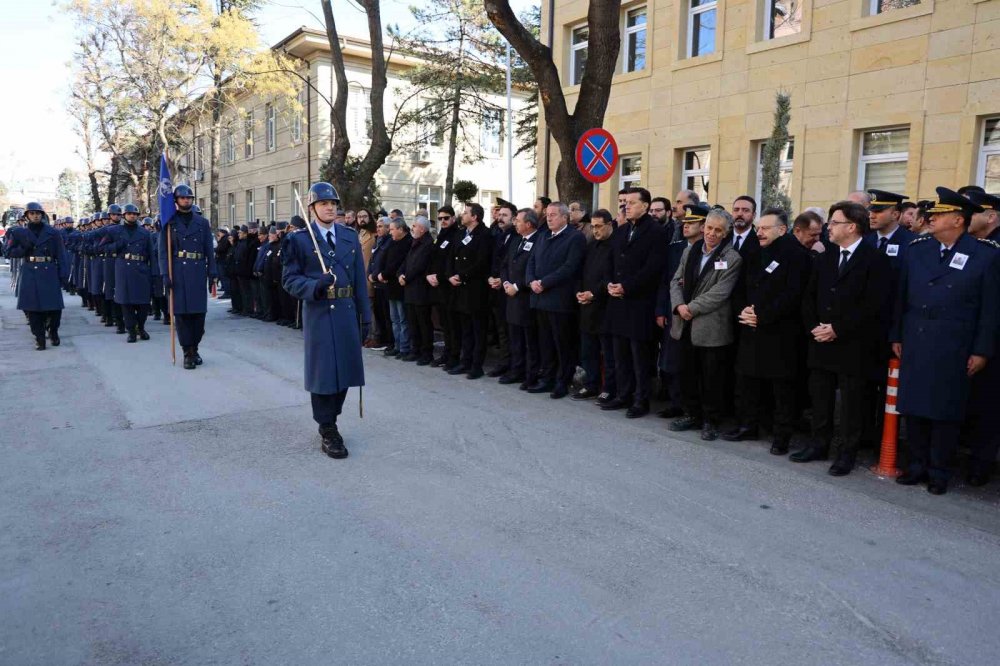 Şehit Muhammed Tunahan Evcin'in cenazesinde gözyaşları sel oldu