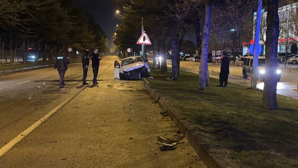 Isparta’da feci kaza! Atakan Çoban öldü, 1 yaralı