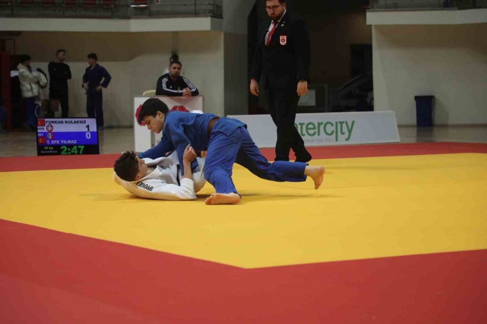 Konya, Ümitler Türkiye Judo Şampiyonası'na ev sahipliği yapıyor