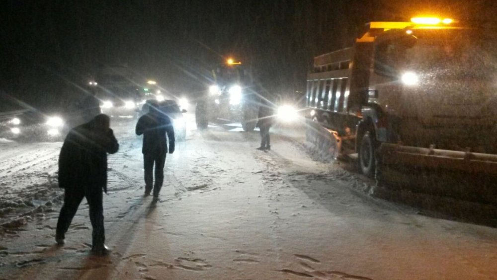 Antalya-Konya karayolunda gece kar yağışı etkili oldu