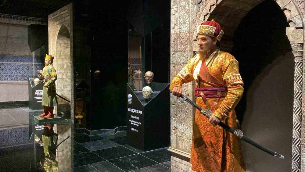 Türkiye Selçukluları Konya Hanedan Türbesi Naaş Tanzimi projesi sonuçları paylaşıldı