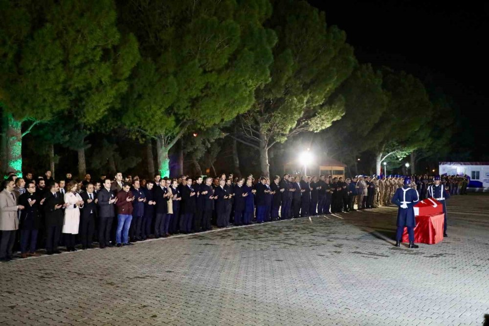 Evinde ölü bulunan Kaymakam Coşkun için tören düzenlendi