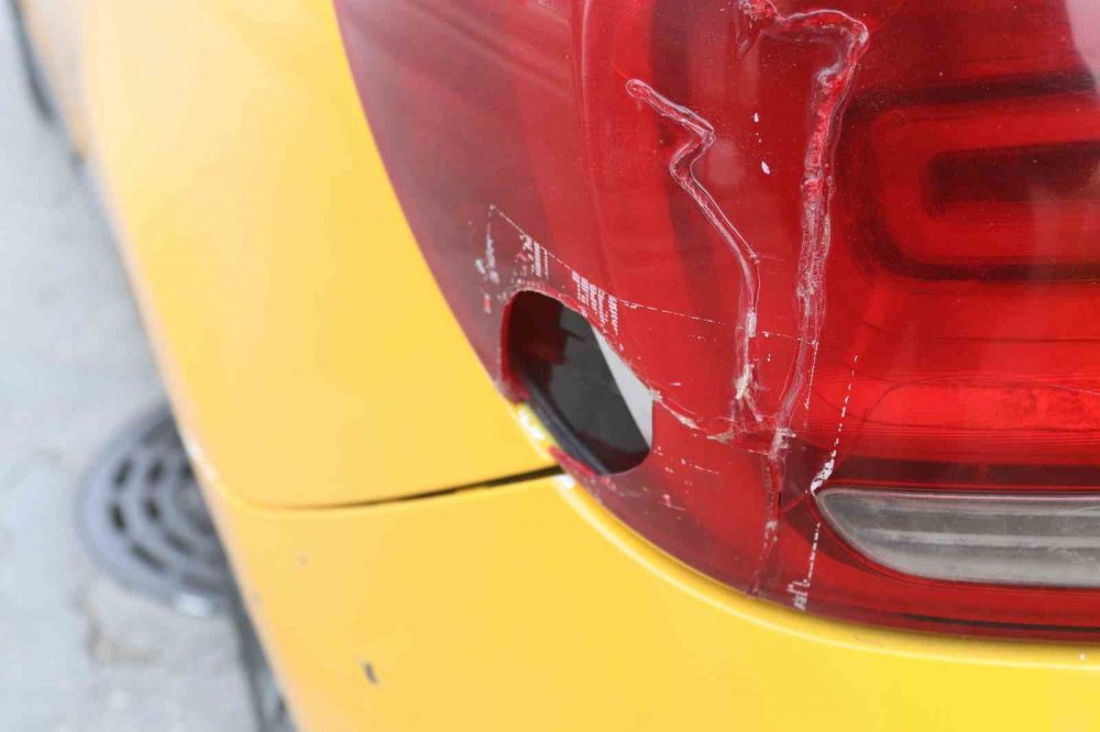 İzmir’de yine taksiciye saldırı! O anlar kamerada