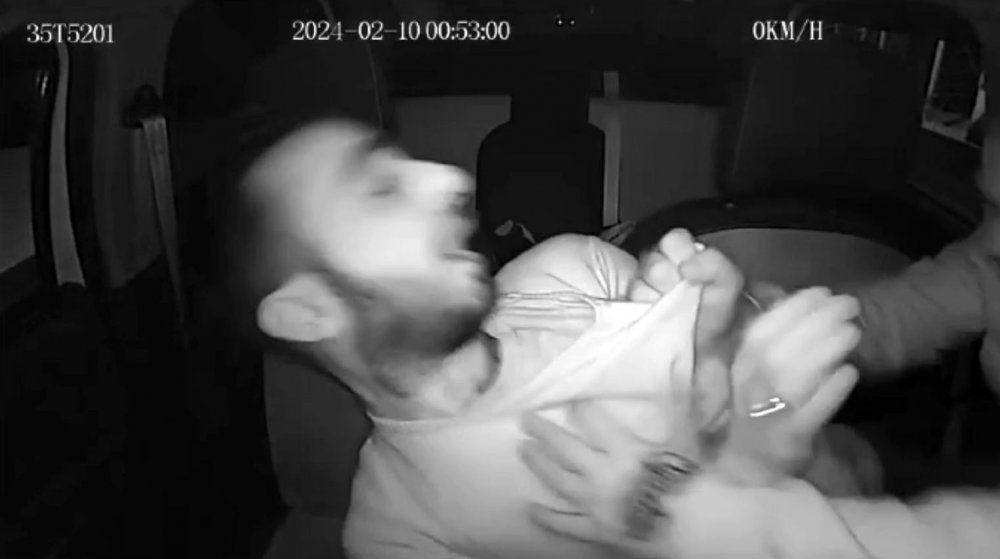 İzmir’de yine taksiciye saldırı! O anlar kamerada