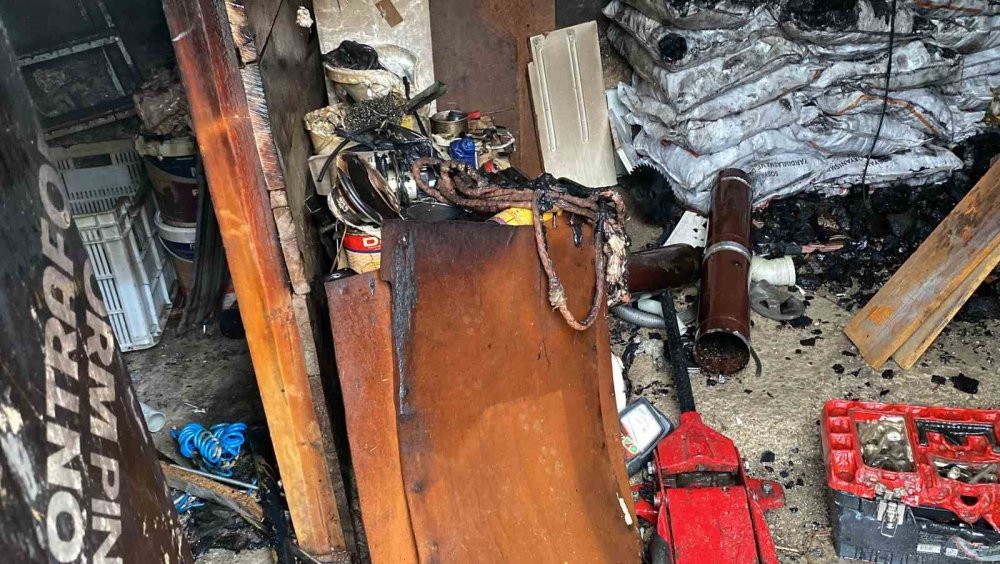 Konya’da kaçak yapıya kaçak hat yangınla bitti